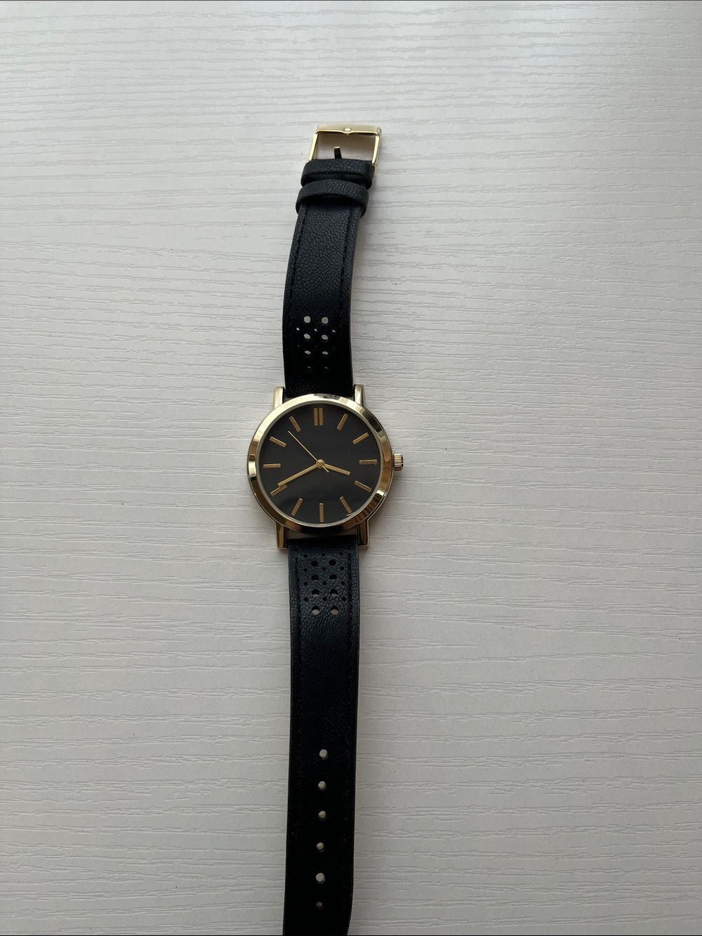 5-Piece Mixed Watch Bundle – Unisex Men & Women’s Minimalist Styles All Working - Picture 9 of 16